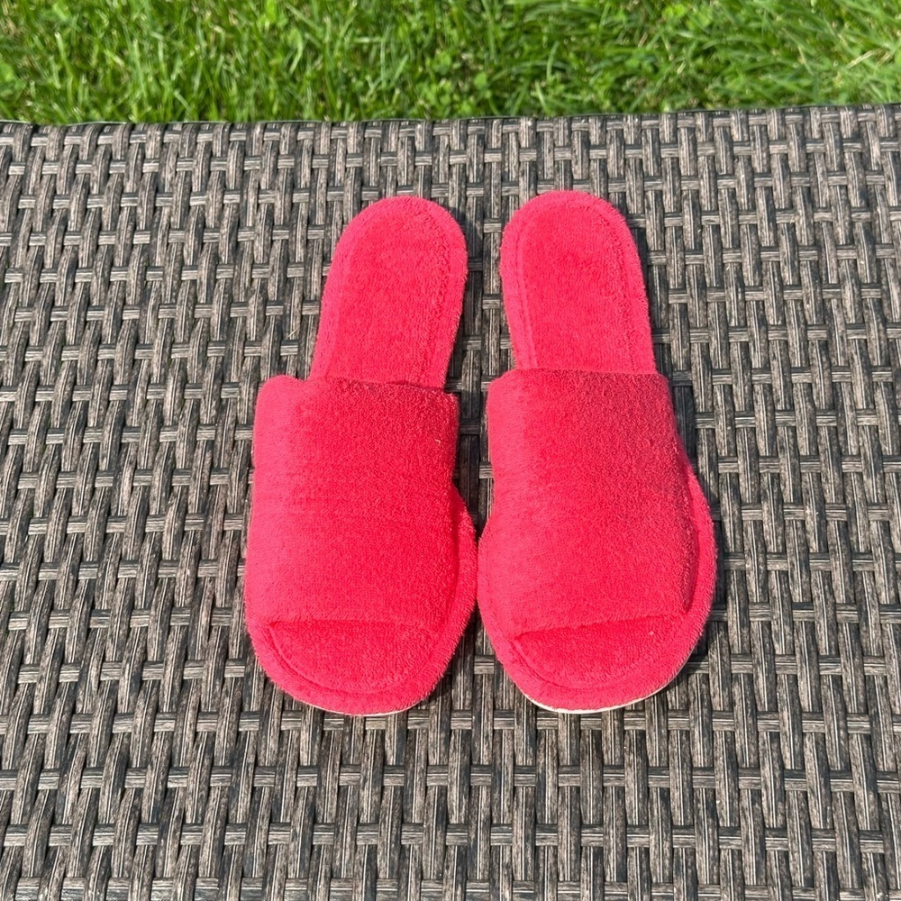 Vanity Fair Pink Plush Slippers